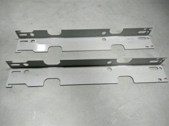 Кронштейн для стальных радиатров KERMI ( пара,м/о 500)